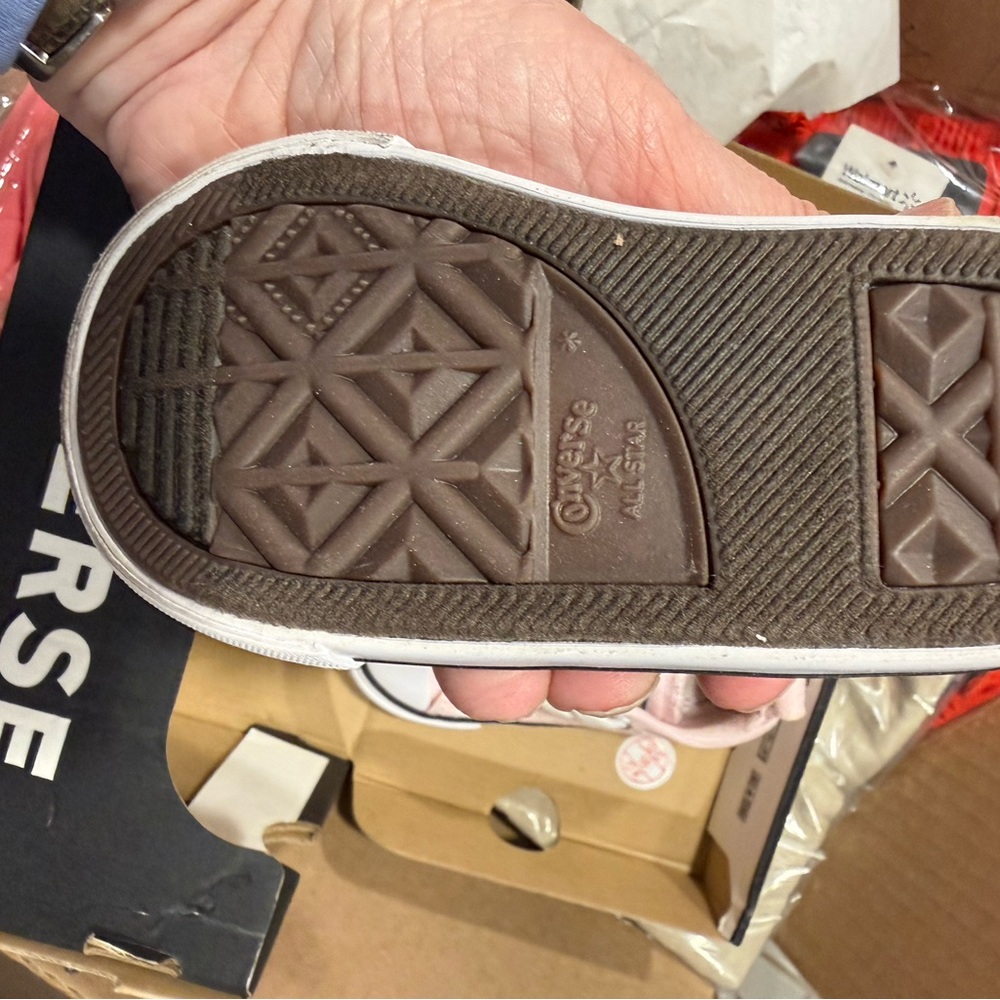 Converse Kids Light Pink Sneakers - Picture 4 of 4